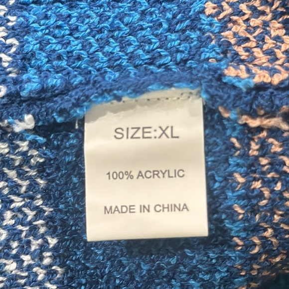 Oversized Southwestern Aztec Cardigan Sweater – Size XL - Picture 7 of 9